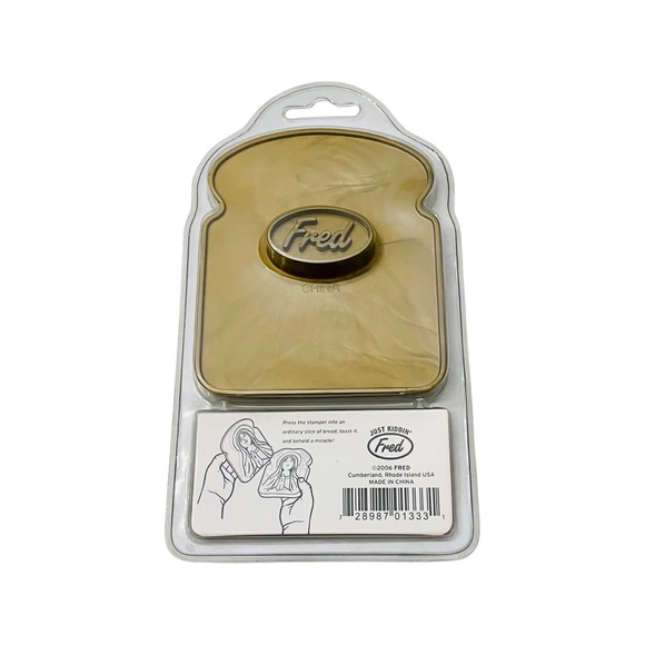 Genuine Fred Holy Toast Bread Stamper - Virgin Mary - Picture 2 of 2
